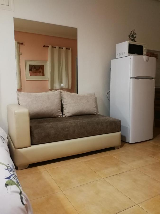 Pension Navarra Мадрид Экстерьер фото