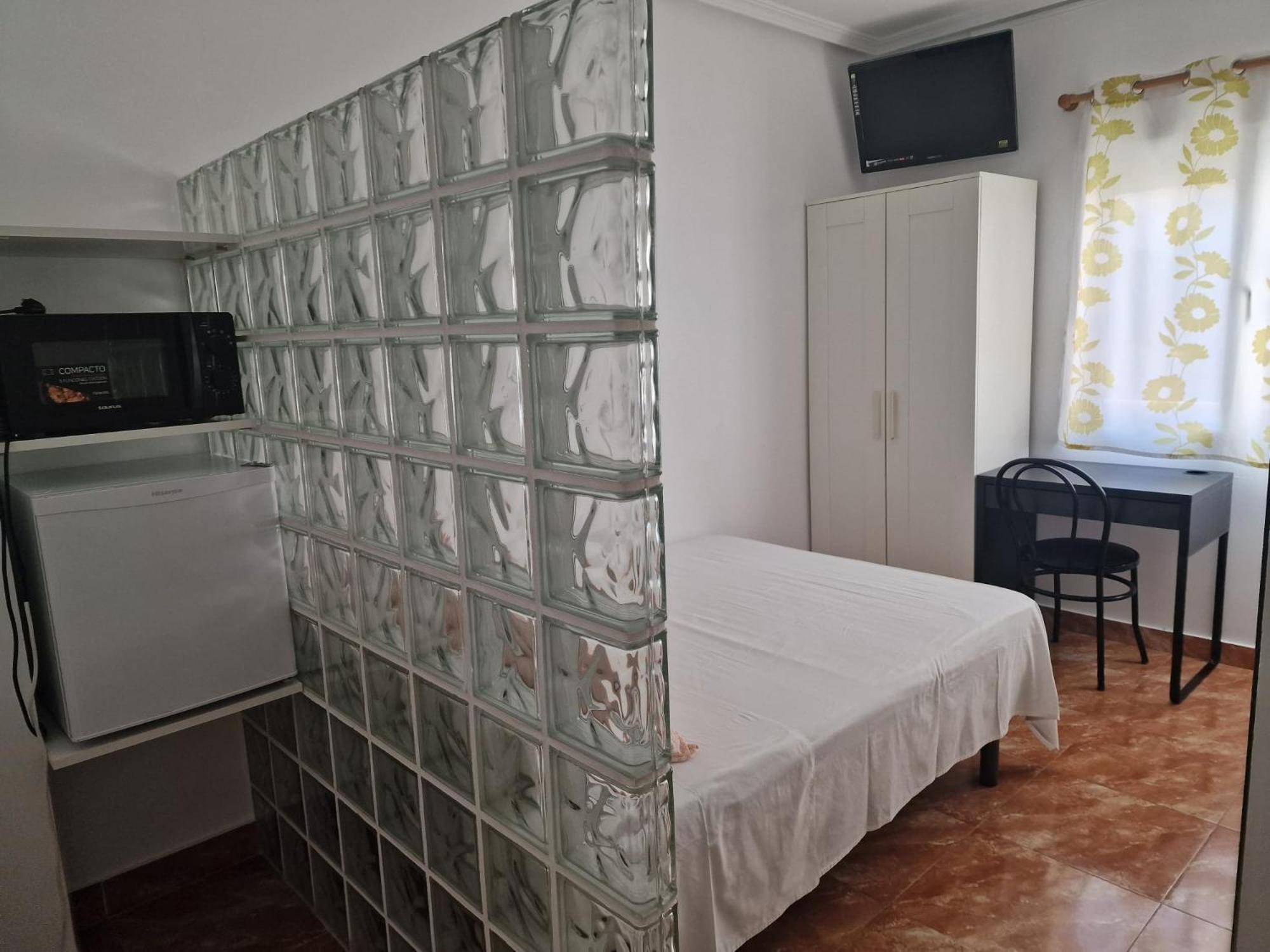 Pension Navarra Мадрид Экстерьер фото